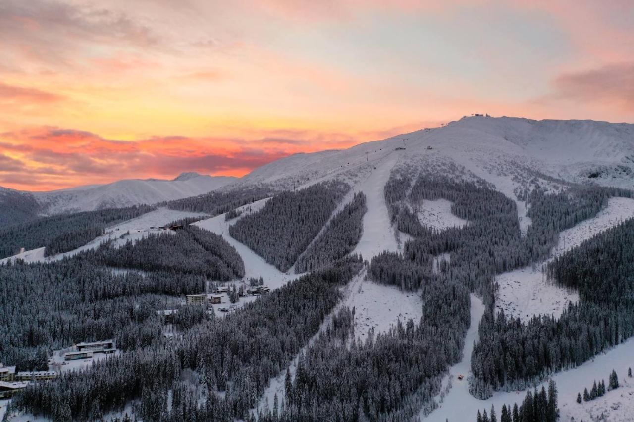Cardinal Jasna Mountain Wellness Apartment Демяновская долина Экстерьер фото
